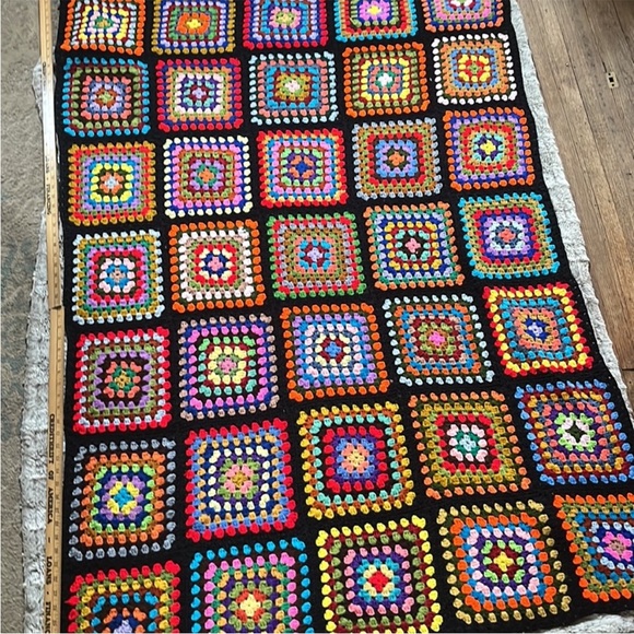 Hippie boho 70's Granny Square Afghan CrochetThrow Blanket Black - Picture 1 of 5